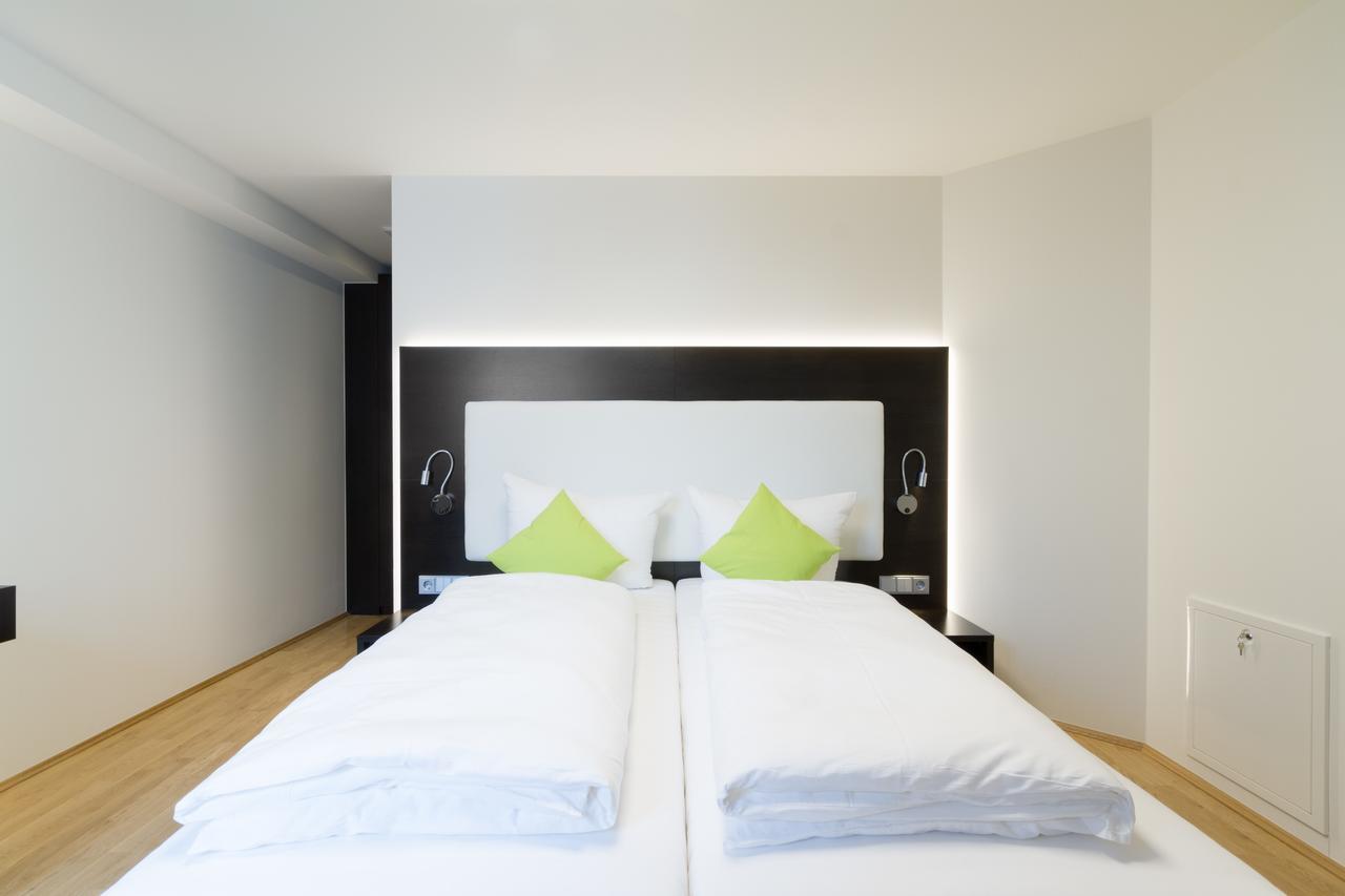 Sevendays Hotel Boardinghouse Mannheim Bagian luar foto